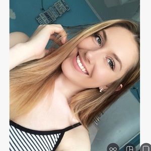 Meet your Posher, Jackie